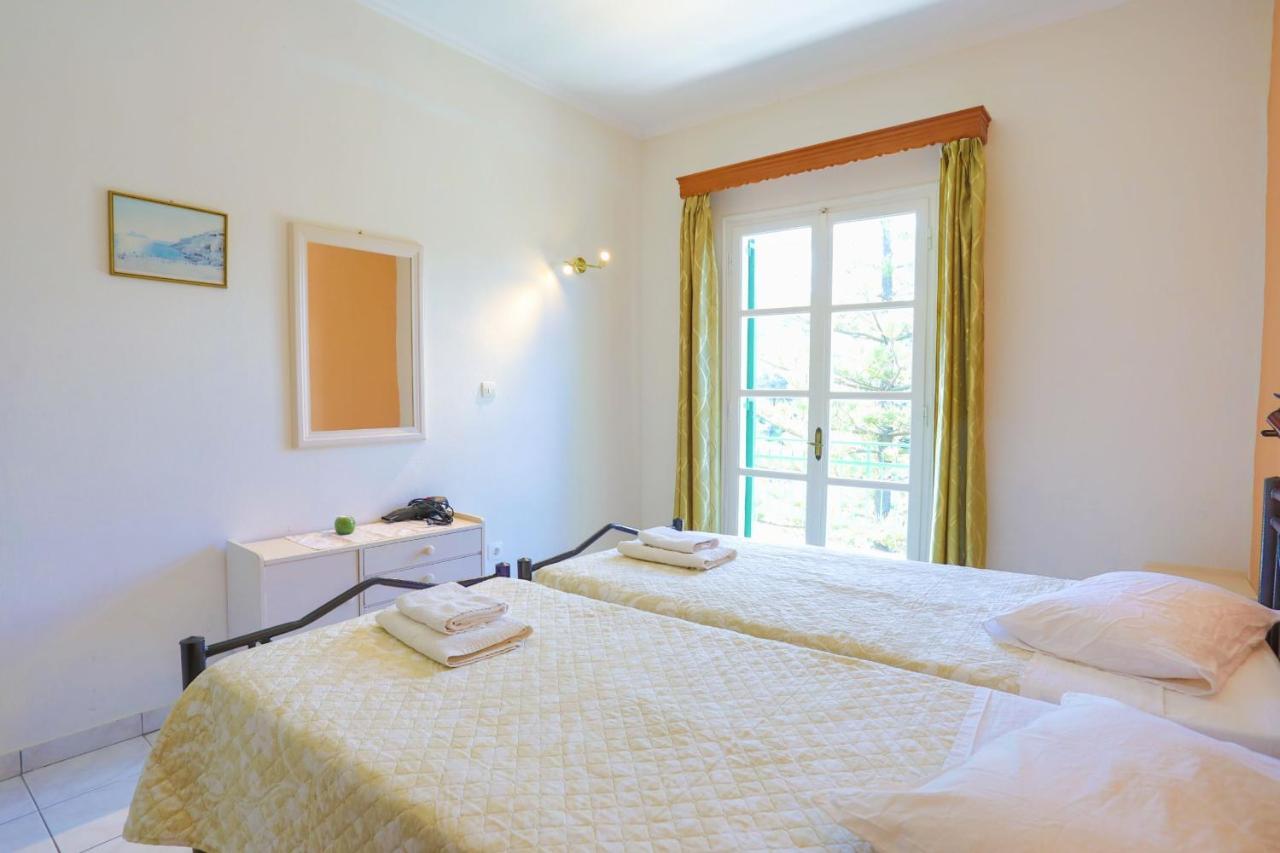 Fran Apartments Ájos Spyrídon Eksteriør bilde