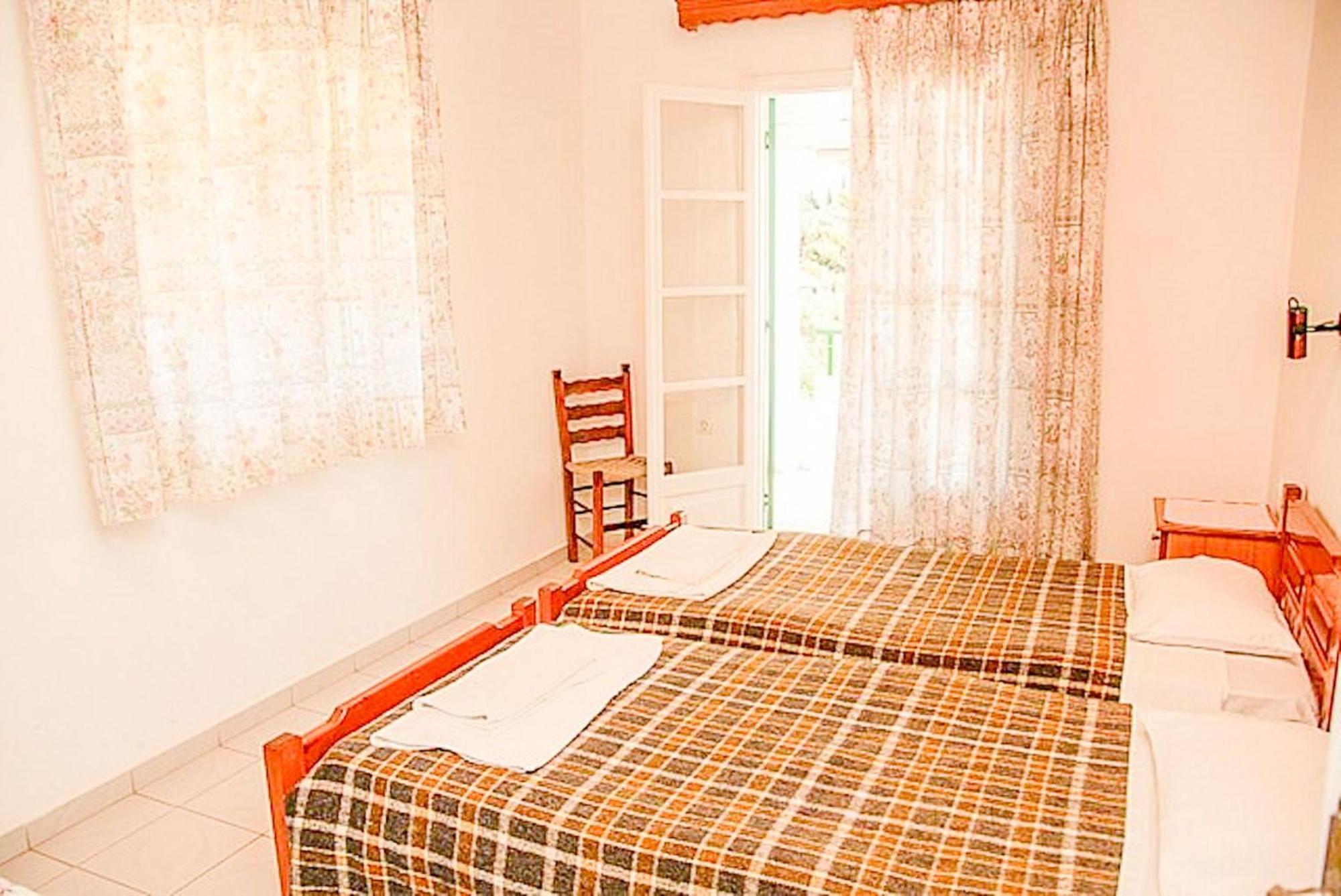 Fran Apartments Ájos Spyrídon Eksteriør bilde